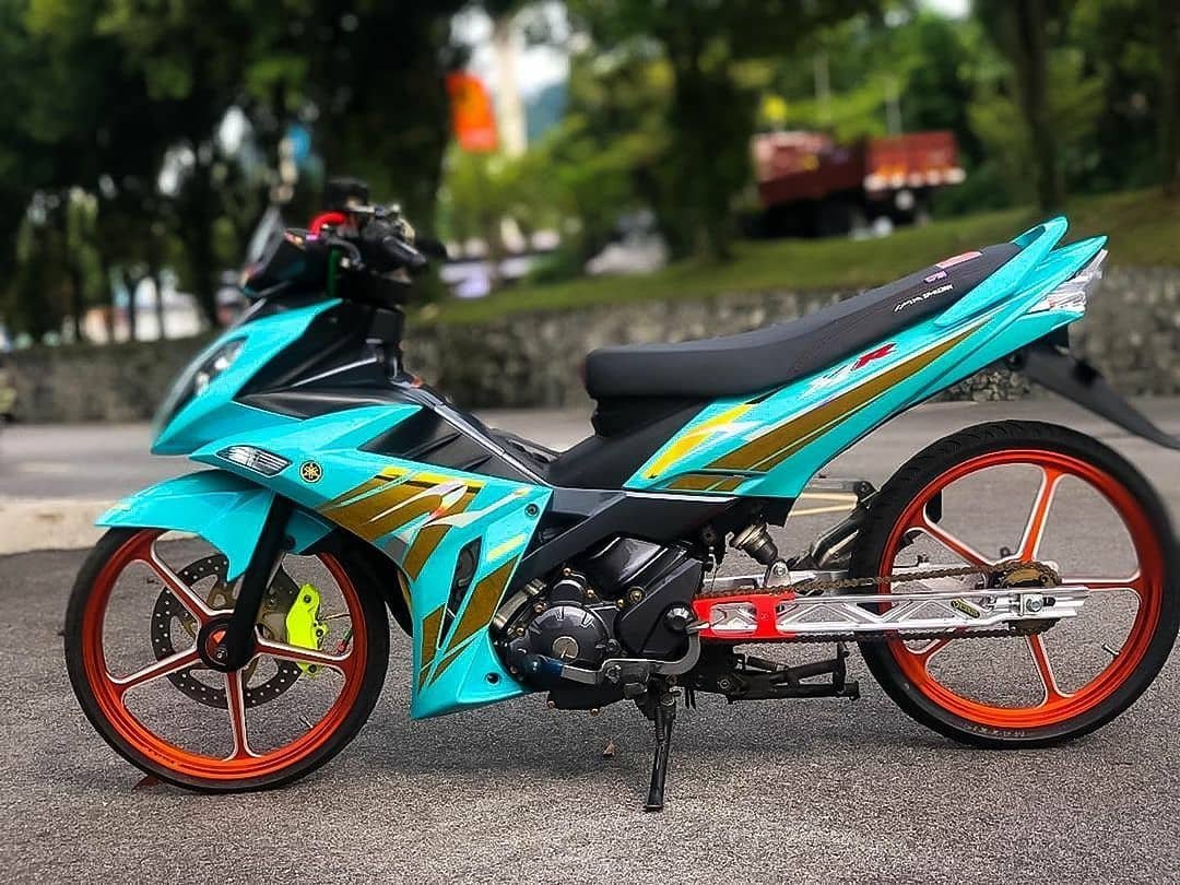 Motor X1R Modified Biru